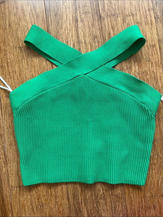 Aritzia Tops - Aritzia Babaton Sculpt Knit Criss Cross Cropped Tank in Green